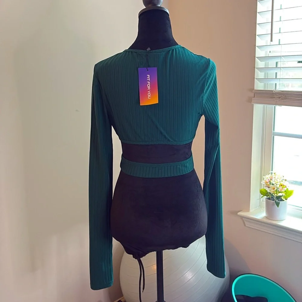 SHEIN Sexy Top - Picture 2 of 4